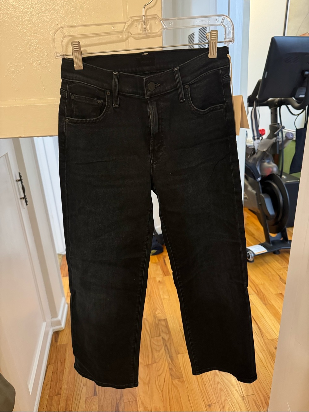 NWOT- MOTHER PETITES The Lil Mid Rise Zip Rambler….. 24P - Picture 6 of 10
